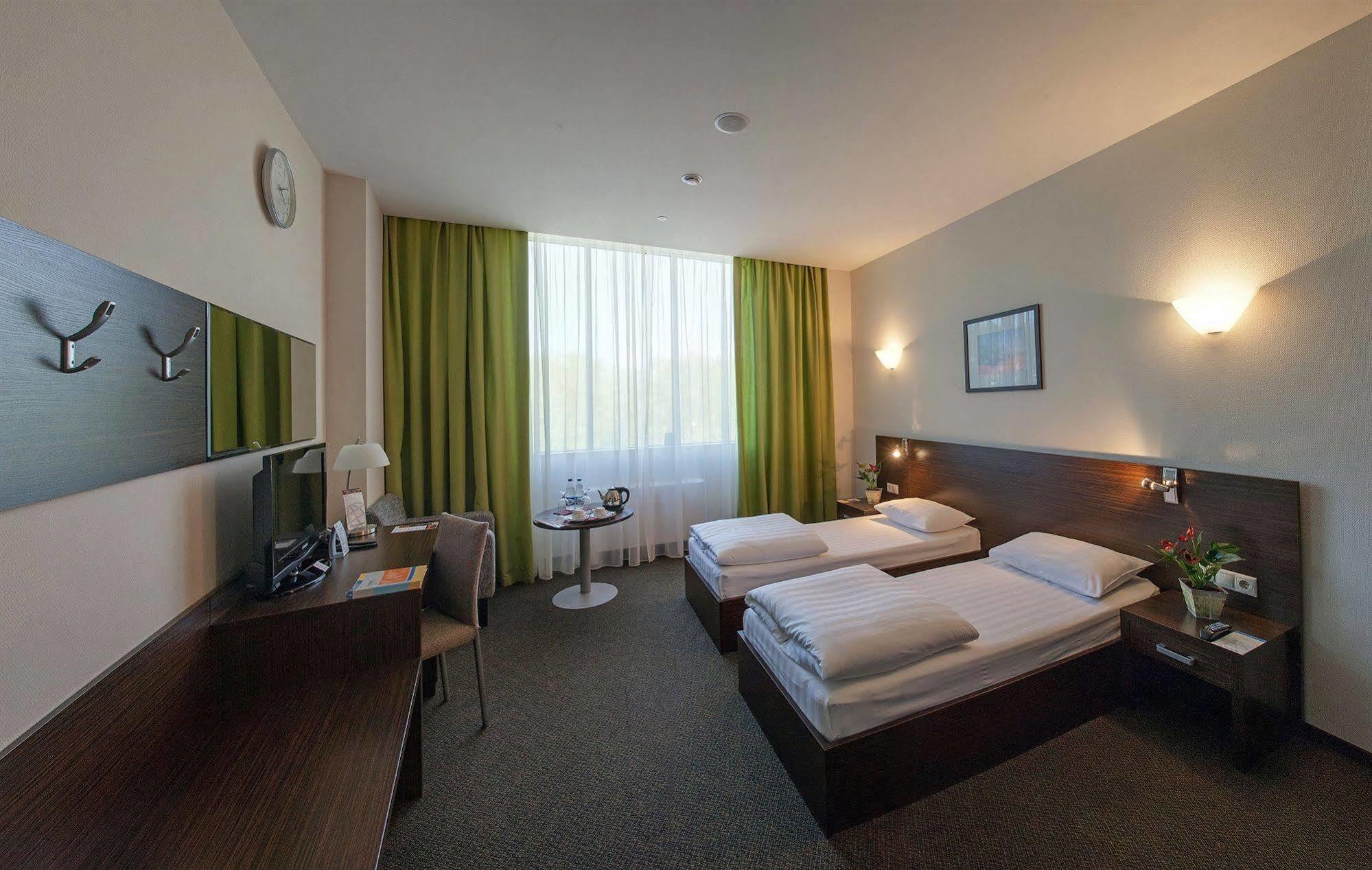 PANORAMA BUSINESS HOTEL WTC ЕКАТЕРИНБУРГ 4* (Россия) - от 9932 RUB | NOCHI